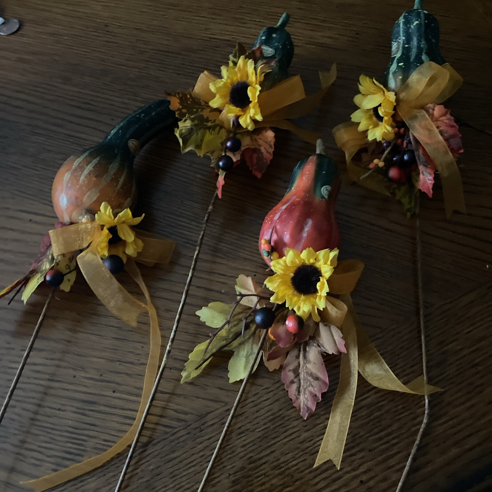 H04 Set of 4 – Artificial Short & Long Neck Gourds w/Fall Flowers on Pics