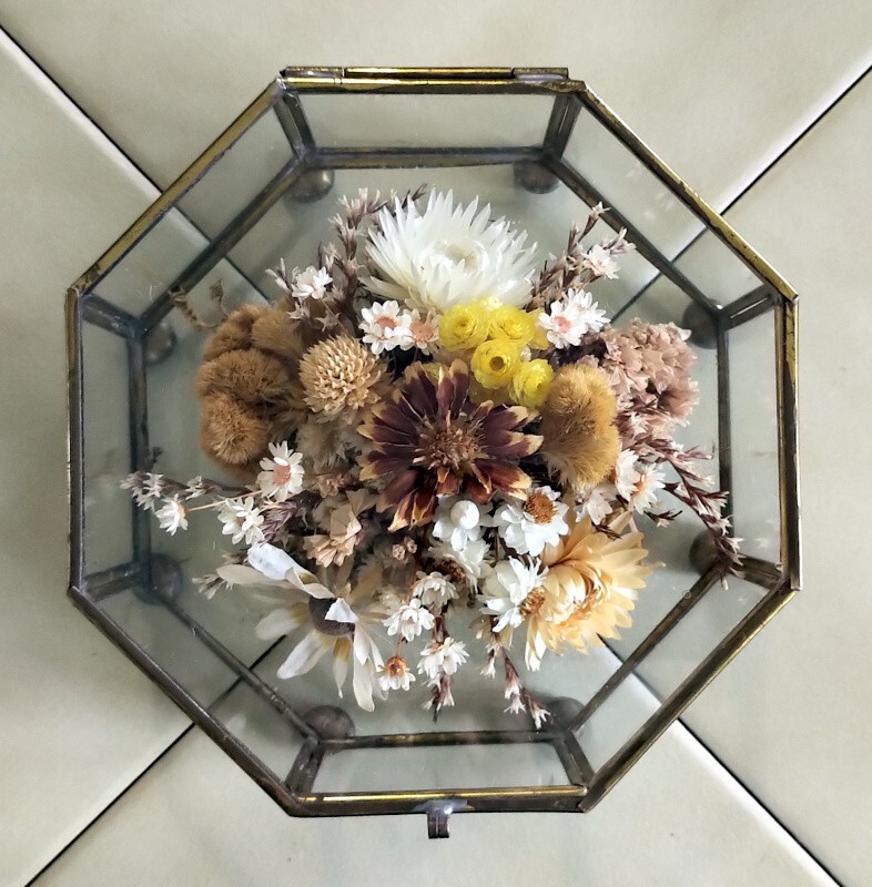 Lot (2) Vintage Octagon/Rectangle Glass Boxes w/ Dried Fall Floral Arrangements