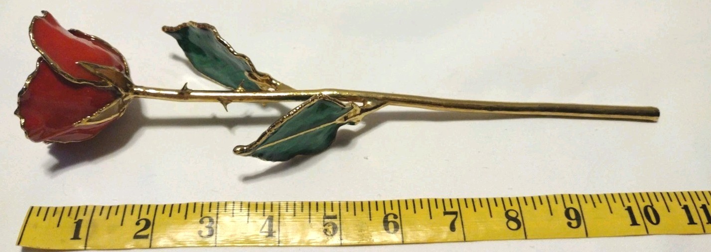 24K ROSE CO Real Rose Trimmed In 24k Gold B2