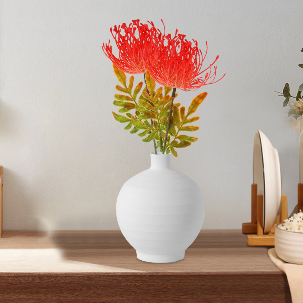 Red Reusable Plastic Lily Flower Picks for Home and Event Decoration