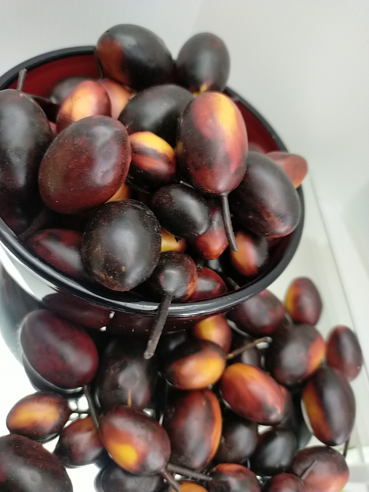 Hyper Realistic Faux Olive Fruit Ex Staging Display Stock 100g VGC