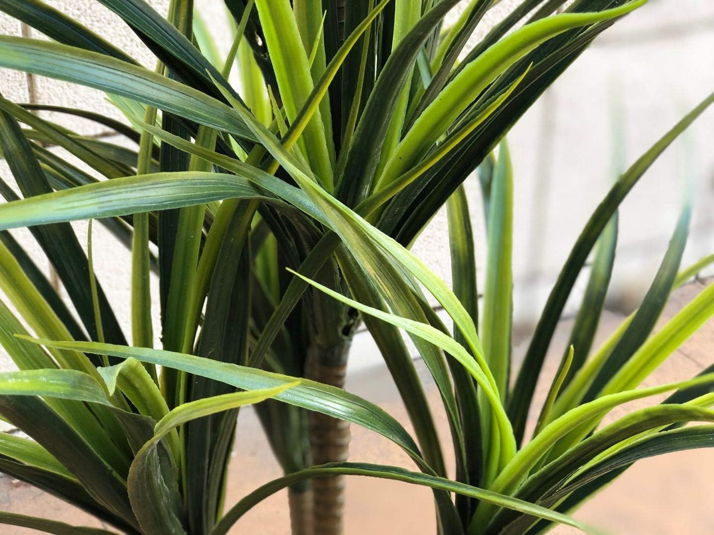 Lifelike 3.5ft Tropical Green Yucca Plant with Pot – 160 Realistic Leaves
