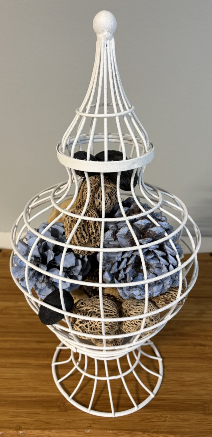 Farmhouse Cottagecore Wire Urn Centerpiece W/ Natural Botanical Fillers