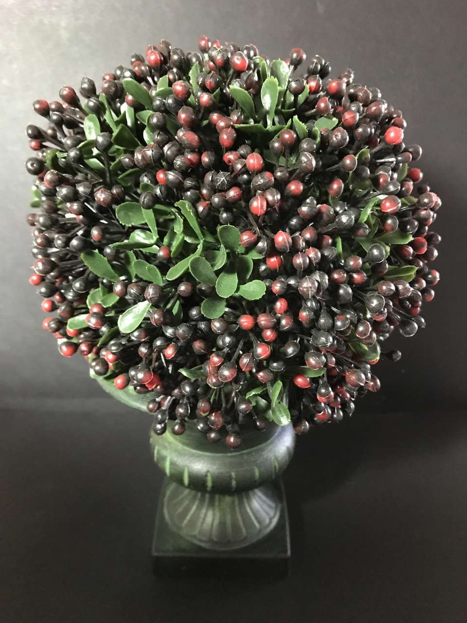 Bed Bath & Beyond Pepper Berry Ball Topiary Sculptural Set of 3 – 8in High, New