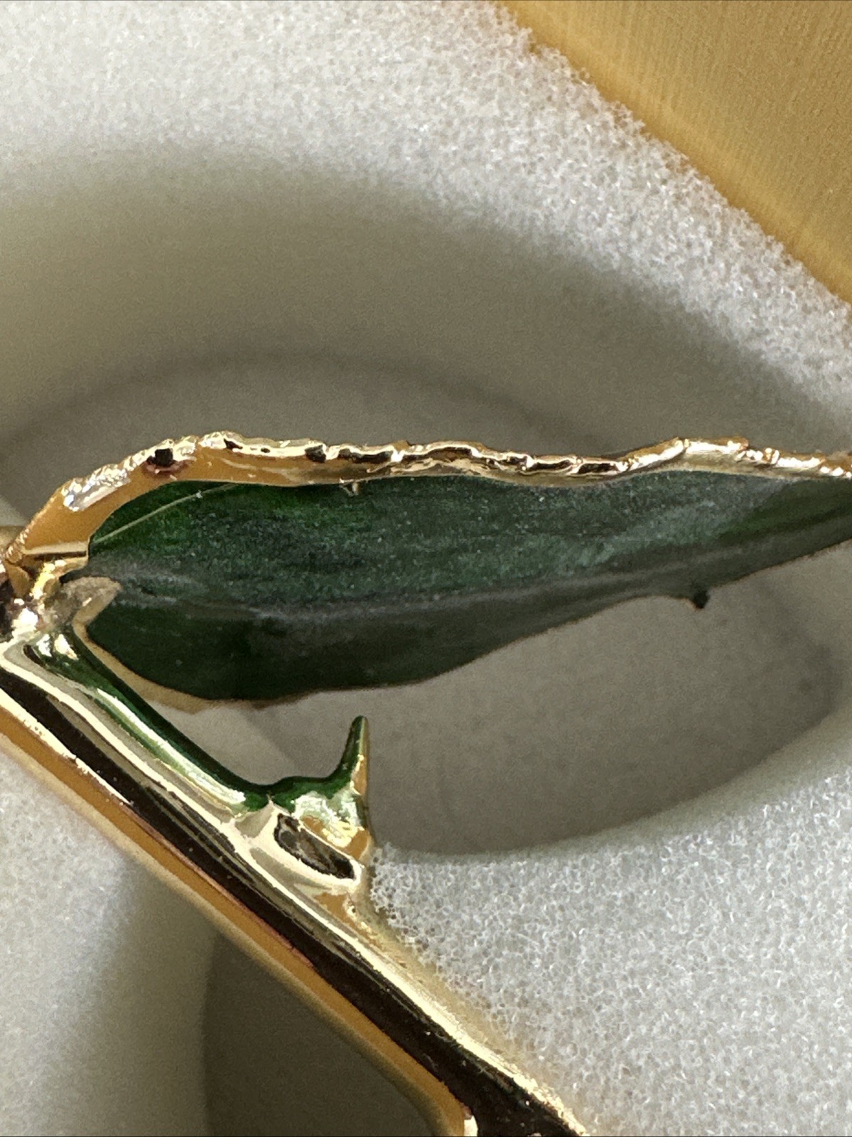 Sinvitron Gold Dipped Rose 24K Real Rose Long Stem Gold Plated Rose w/ Stand