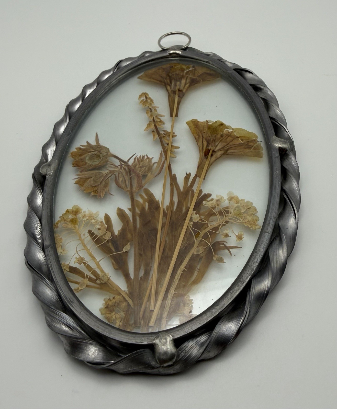 Vintage suncatcher | set of 2 pressed flower arrangements in pewter frames