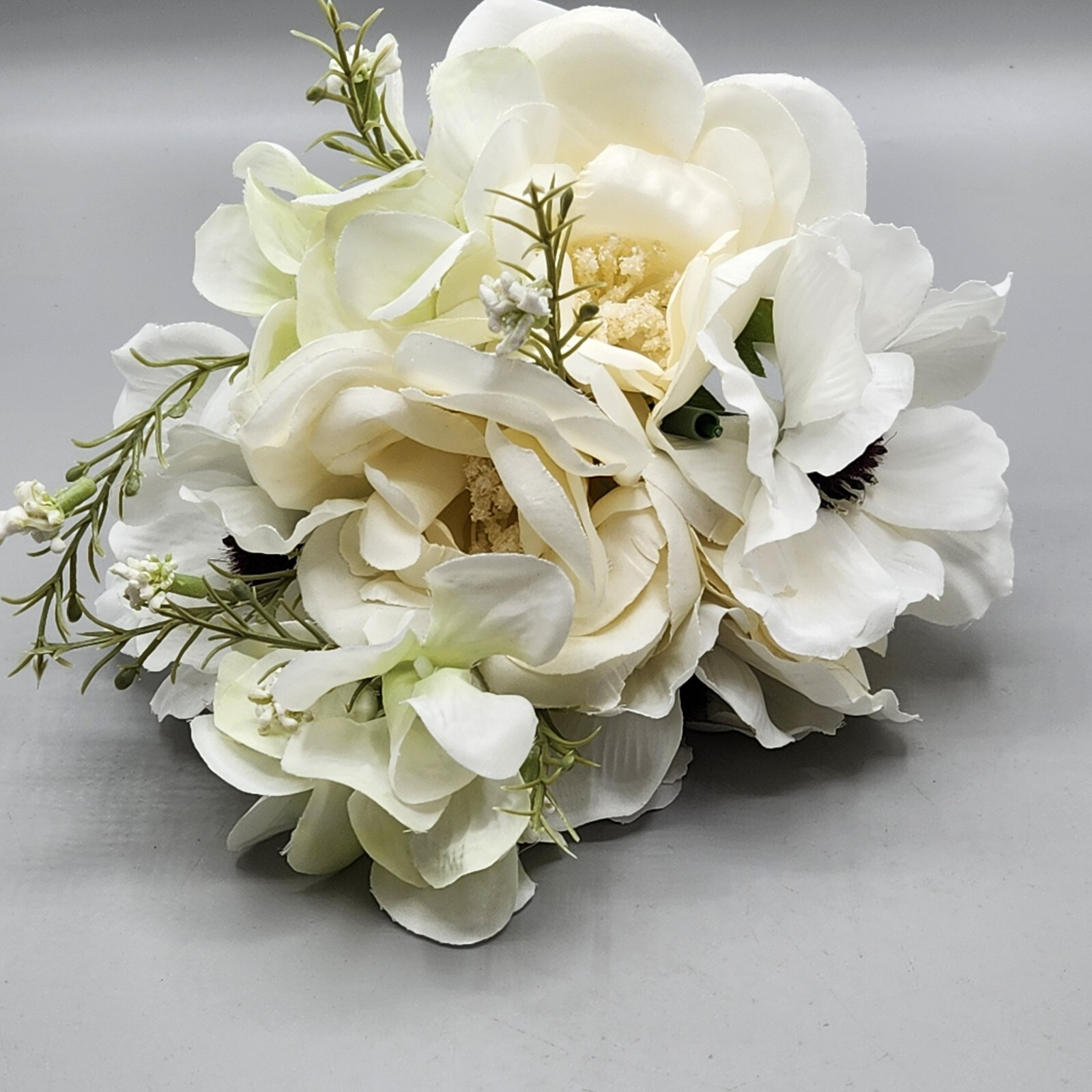 Artificial Floral Small Boquet White Wedding Party Decor Crafts Centerpiece