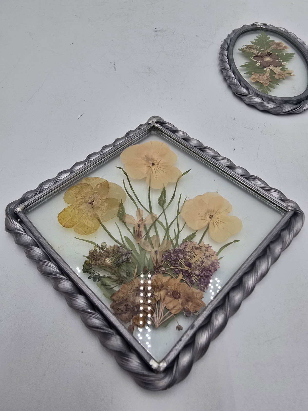 3 PC Dried Pressed Flower Hanging Sun Catchers Decor Cottage Farmhouse