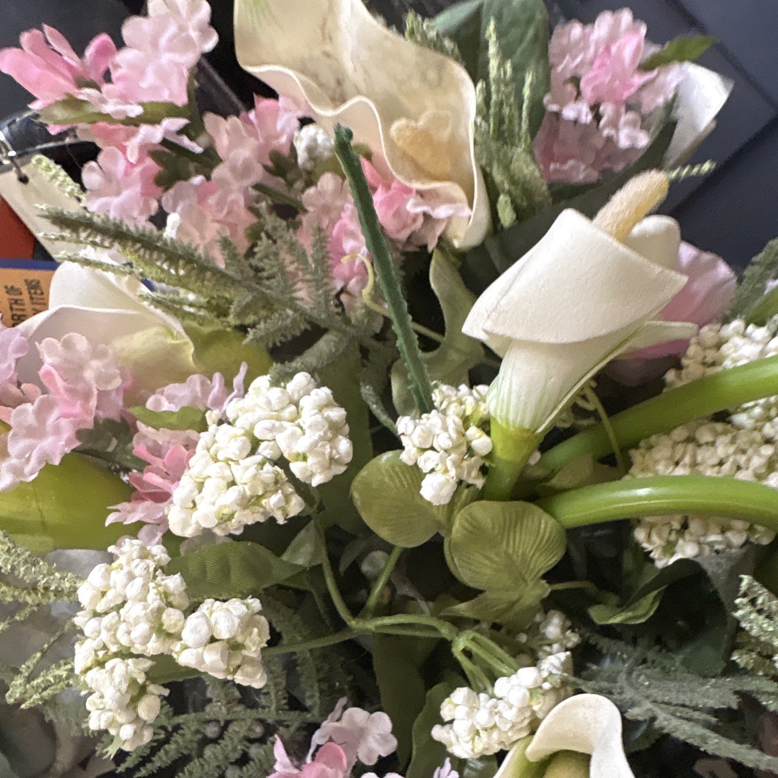 Artificial Calla Lily Floral Arrangement Centerpiece Pink/White/Green Black Vase