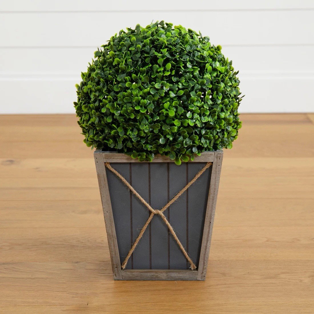 18” UV Resistant Artificial Boxwood Ball Topiary with LEDs (Indoor/Outdoor)