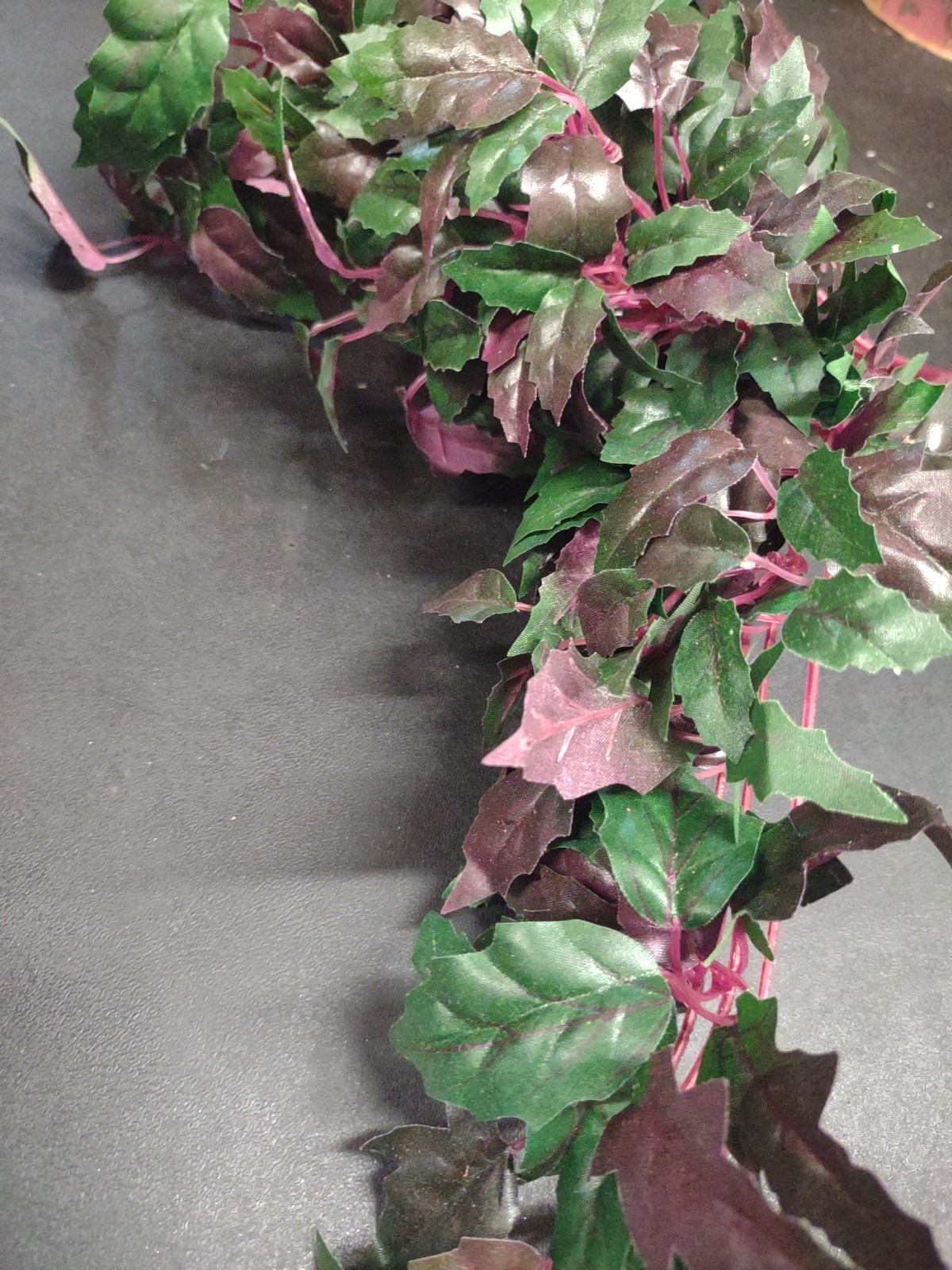 15″ Silk Miniature Ivy Bush with 18 Stems, Green & Purple Leaves, Hanging Vines