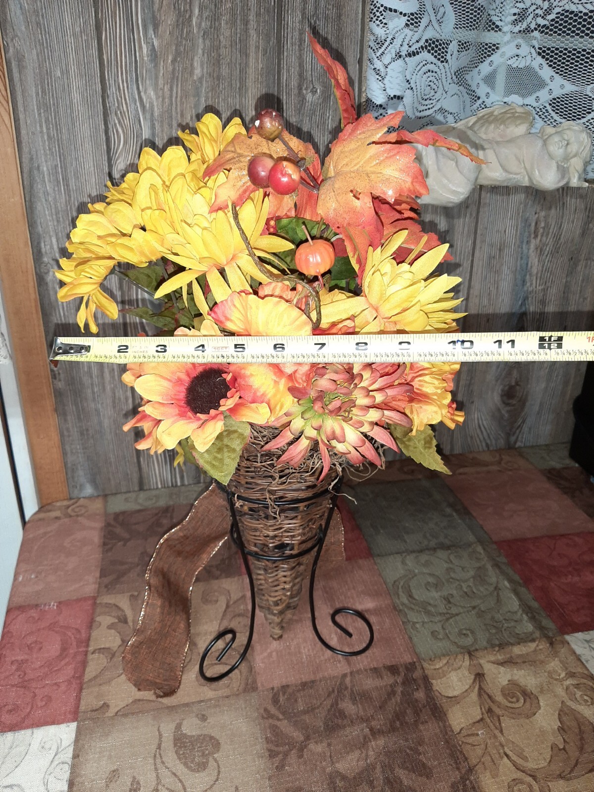 Autumn Fall Free Standing Table Decoration Artificial Flowers Centerpiece