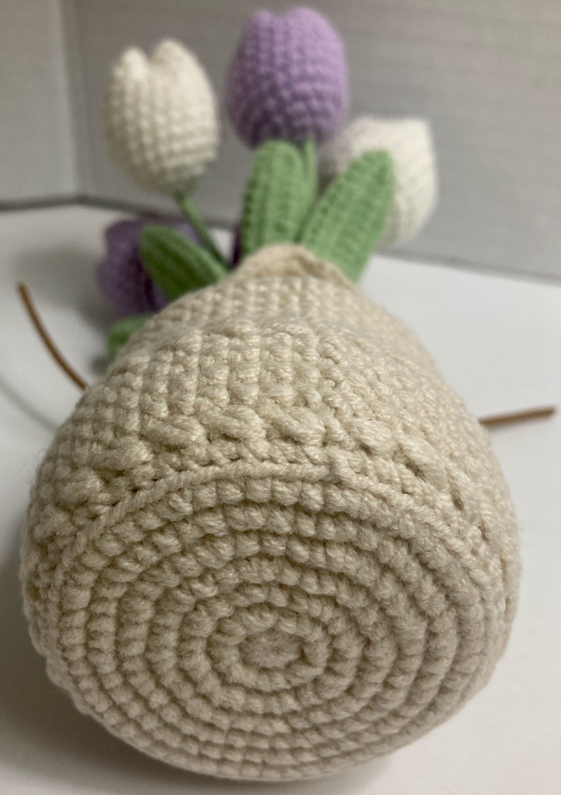 Crochet Woven Tulips with Wool Simulation Plant Crochet Hand-Woven Flowers