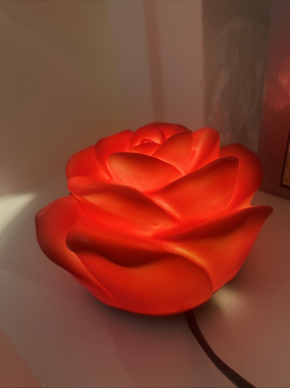 MDI Australia Red Rose Table Lamp Romantic Decor Light Gift Model XW-RRTL