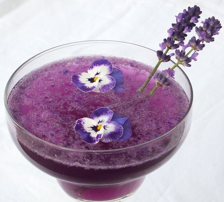 FRESH EDIBLE /GARNISH FLOWERS Multi Color Violas Free Overnight Ship WEDNESDAYS