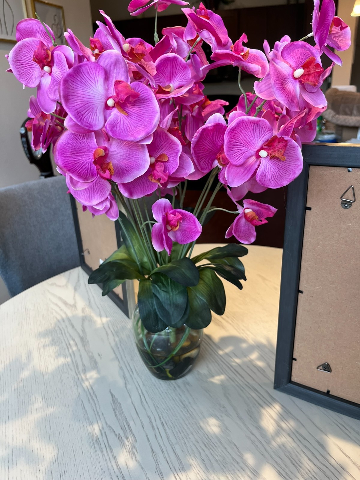 Floral Art Prints and Dark Pink Liquid Illusion Silk Flower Arrangement Set