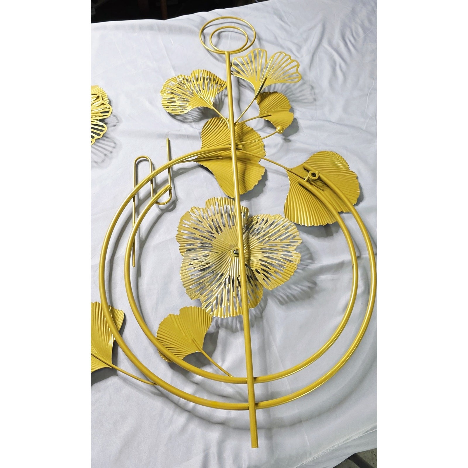 KHIESA 3D Gold Ginkgo Leaf Metal Wall Art Sculpture Large