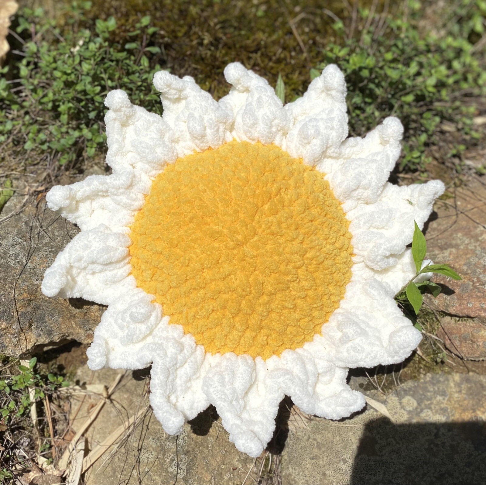 Cottage Style Farmhouse Summer Flowers Pillows Daisy Bowl Filler Tiered Tray