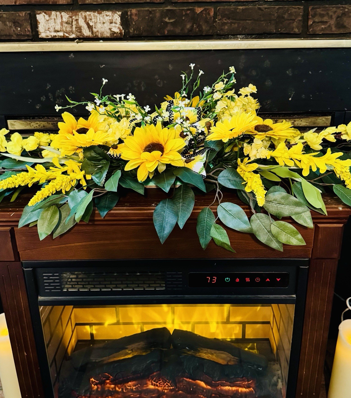 Artificial Yellow/Green Sunflower Flower Arrangement & Centerpiece 36 by 16 in
