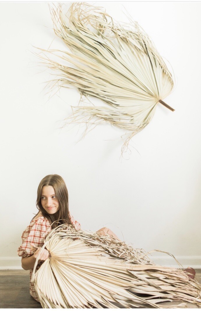 1 Pc Jumbo XL Dried Palm Leaf Party & Home & Wedding Decor 4ft From Stem To Leaf