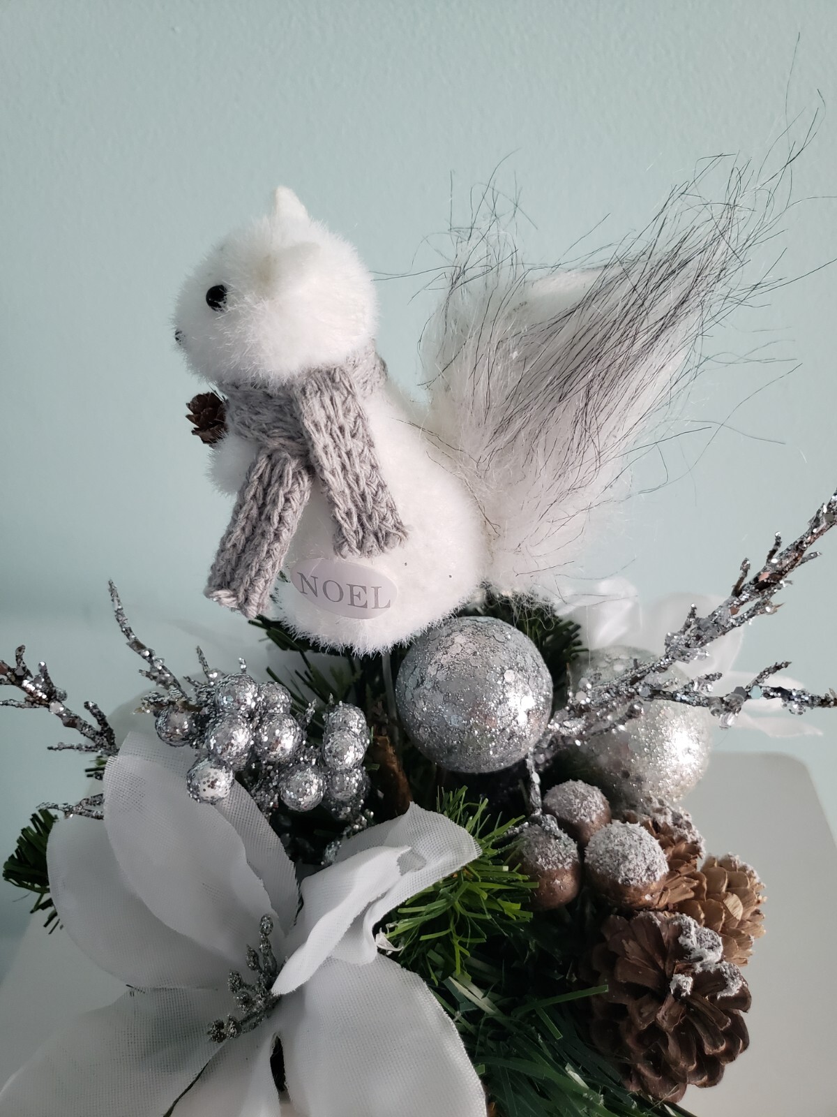 Christmas Rustic Farmhouse Floral Arrangement Decor In Wood Box White Silver