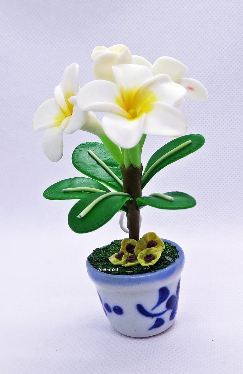US Stock 3.5″H Handmade Clay Crafted Miniature Artificial Plumeria Flower,