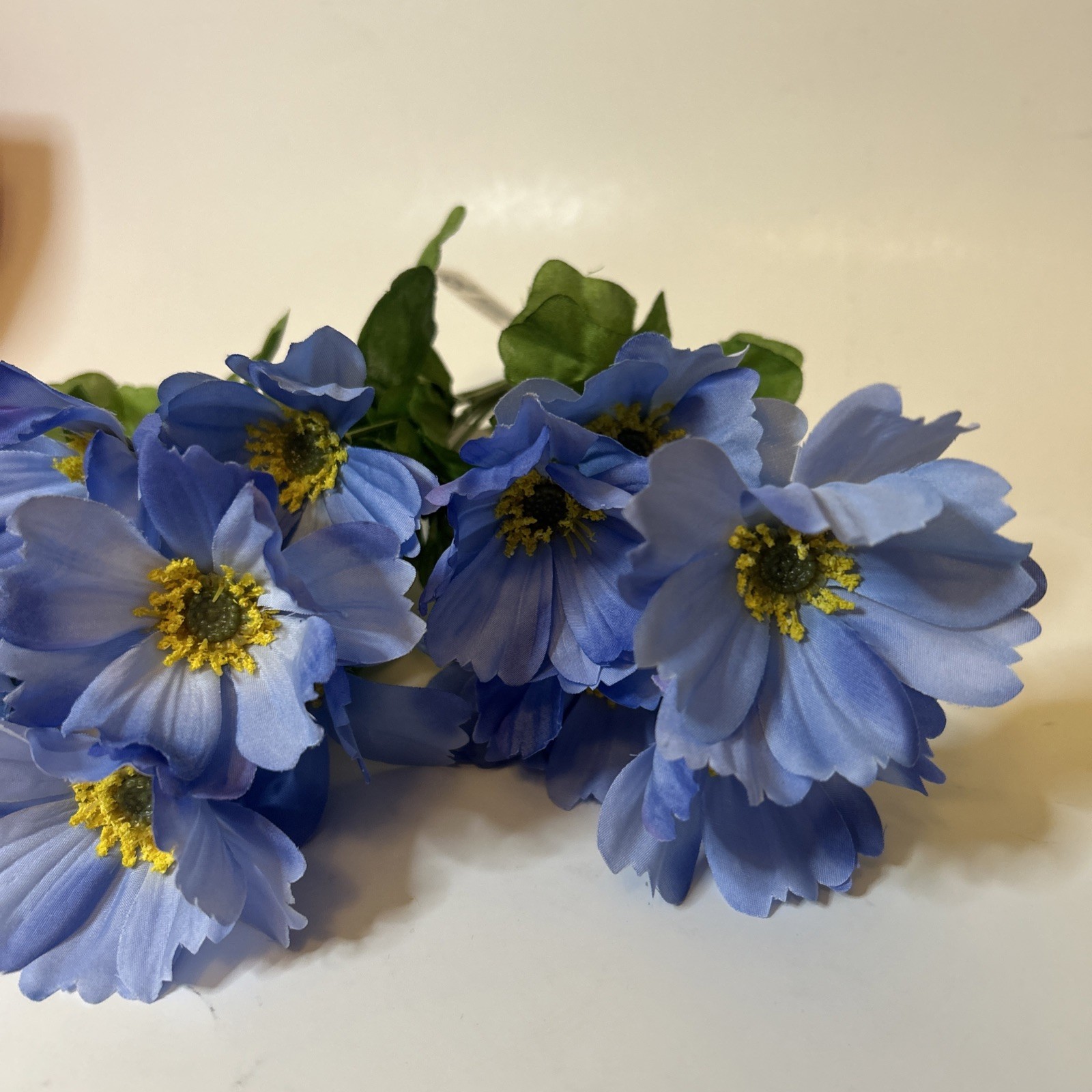 Mainstays Artificial Cosmo Pick Flowers – Set of 3