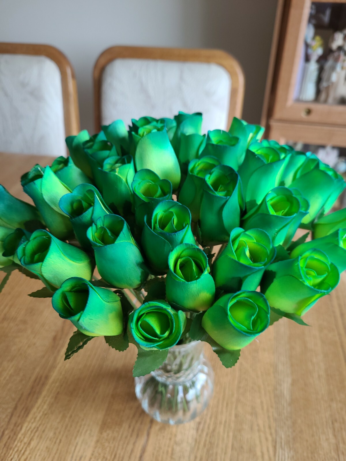 1 DOZEN – LIGHT GREEN/GREEN WOODEN ROSE BUDS 5 X 8 ARTIFICIAL FLOWERS