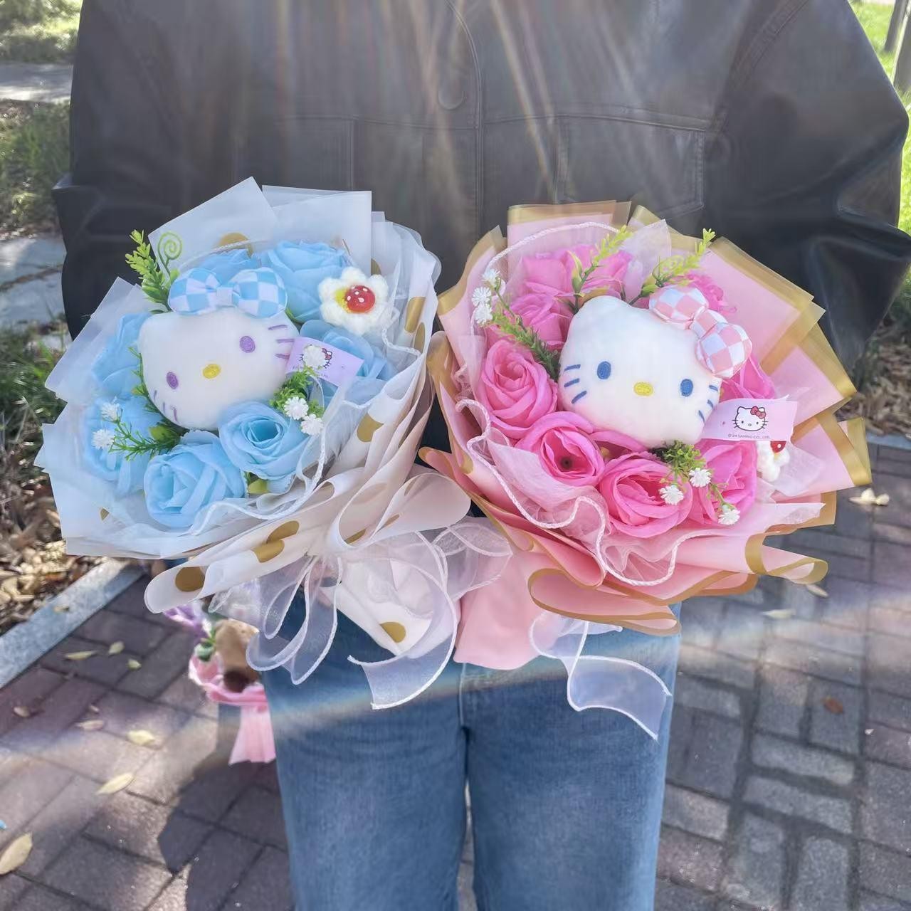 Cat Dolls with Artificial Flowers Creative Bouquet Christmas Valentine Birthday