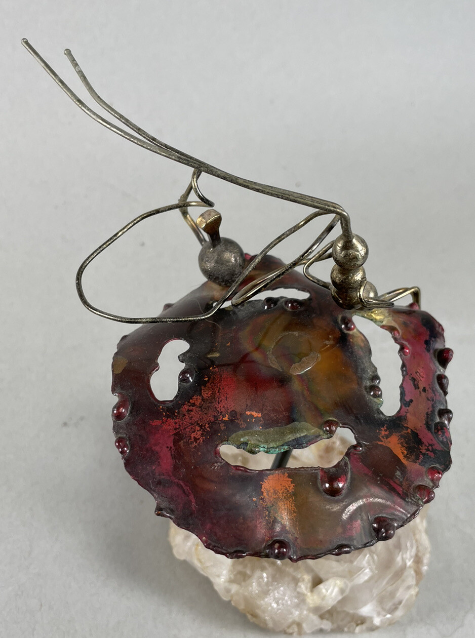 Primantis Copper Sculpture Quartz Base