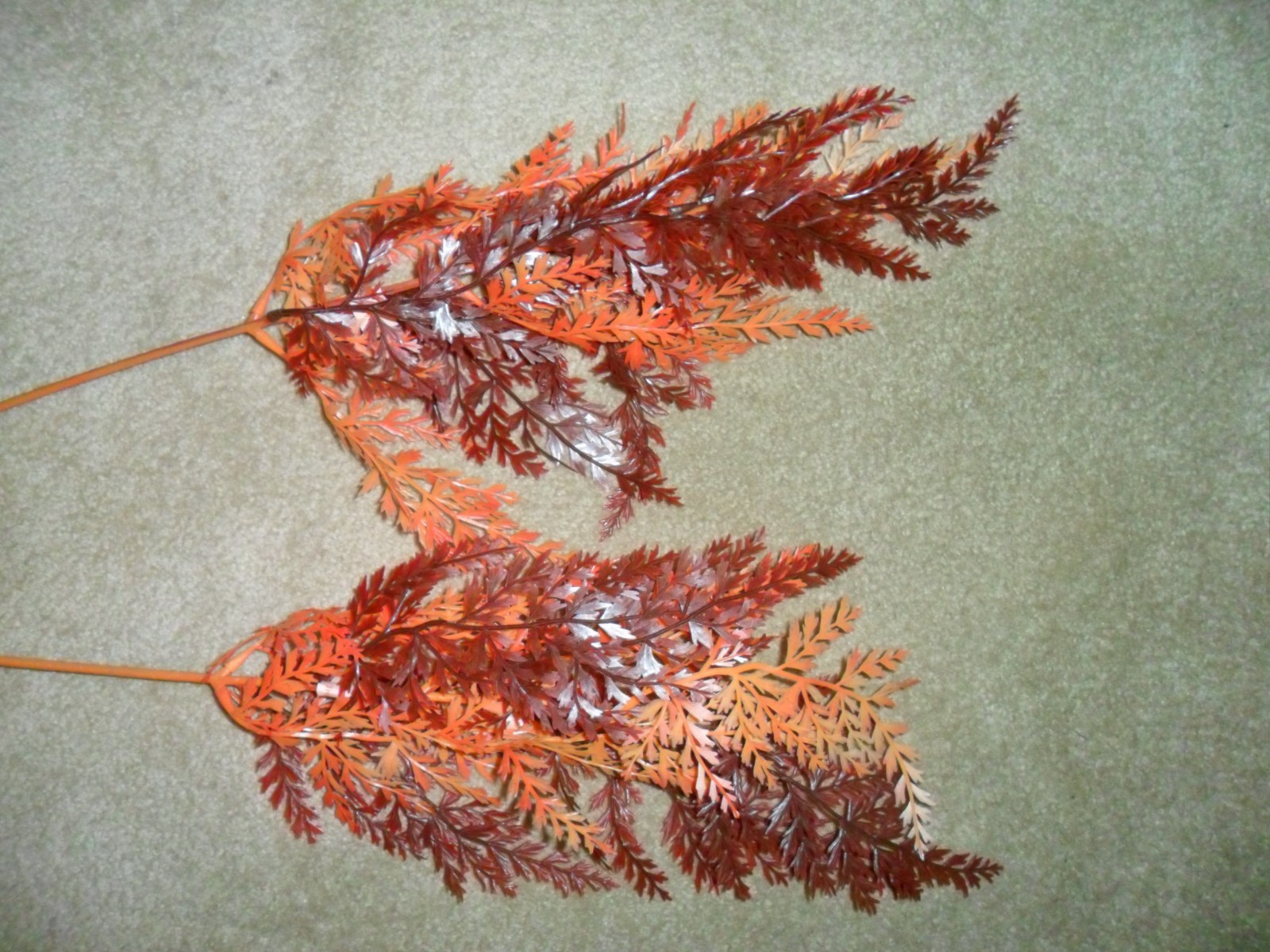 Vintage 2 Plastic Orange / Brown Fern Branchs