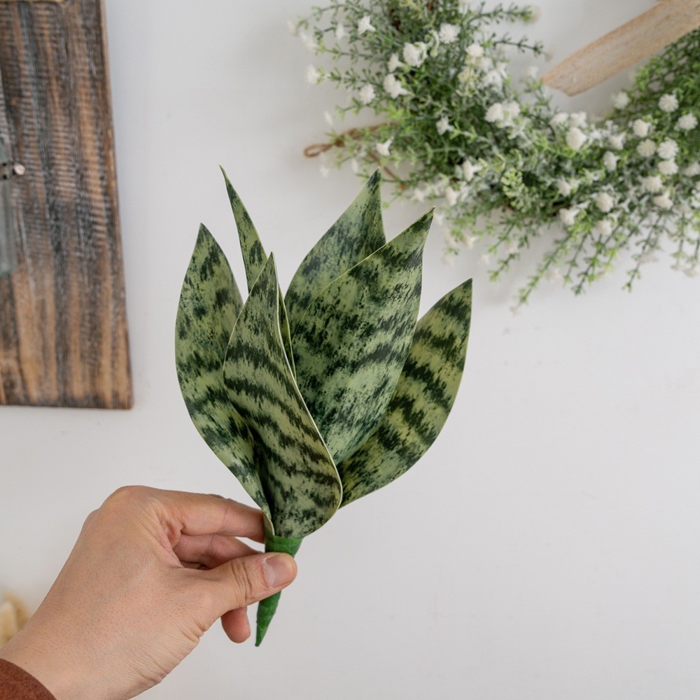 Artificial Snake Plant 25cm Faux Plant Green Leaves for Bedroom Decoration