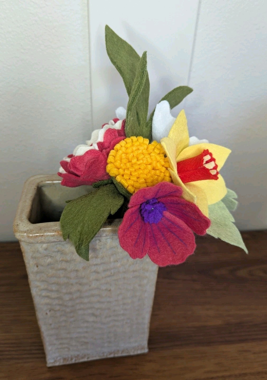 Beautiful Hand Cut Wool Blend Felt Flower Bouquet Gift Wrapped/Great Gift Idea!