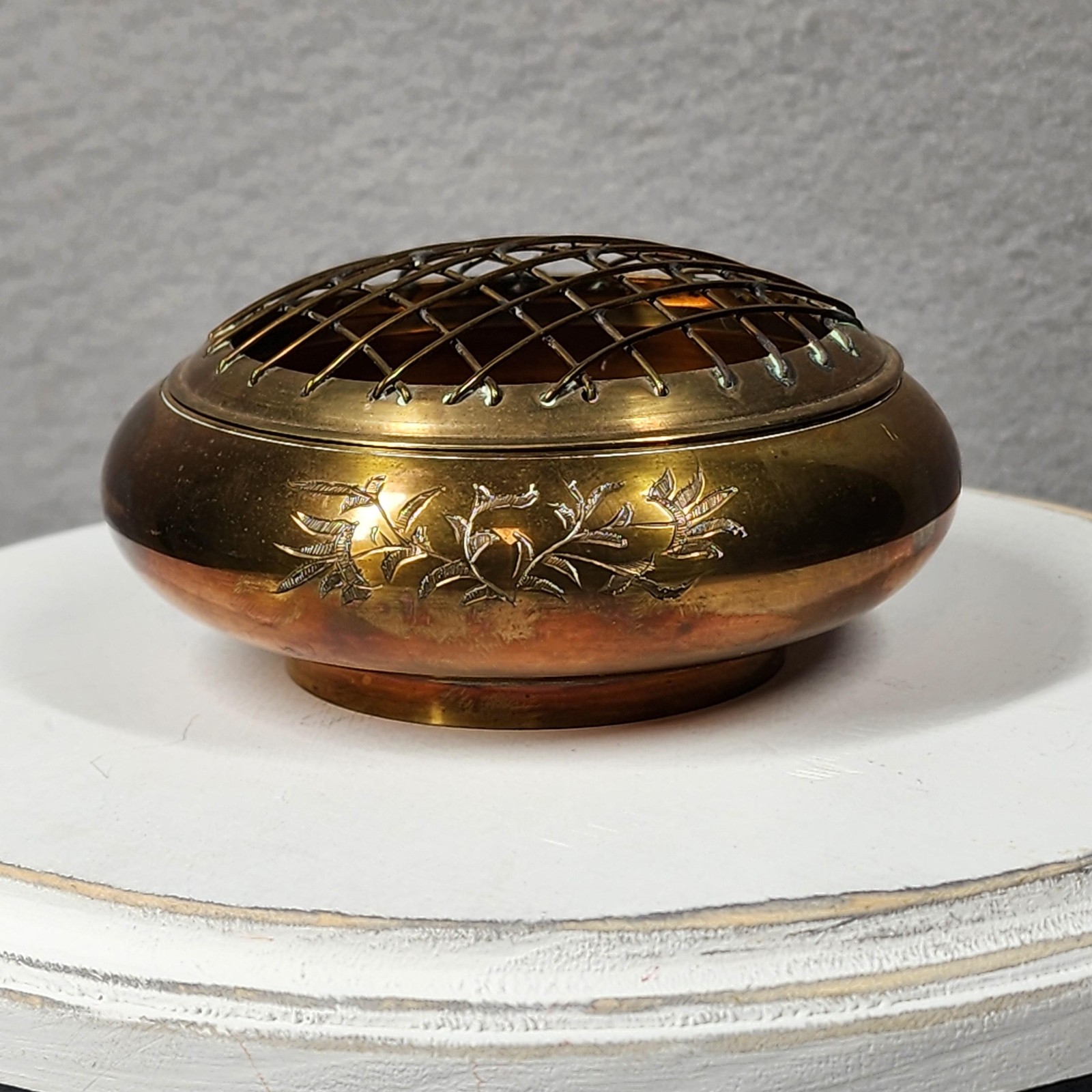 Vintage Brass Copper Flower Pot Frog Bowl 4in Gold Metal Engraved India 80s