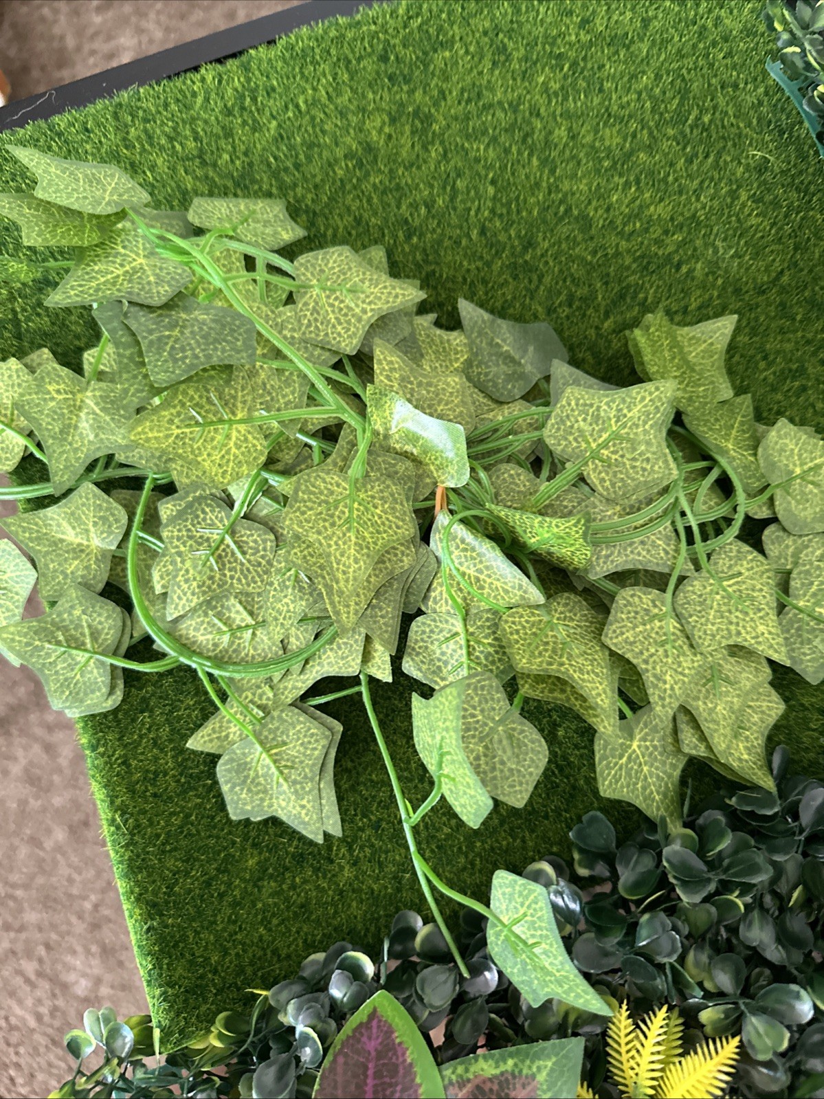 Artificial Grass/Plant Decor With Leaves And Flowers To Add