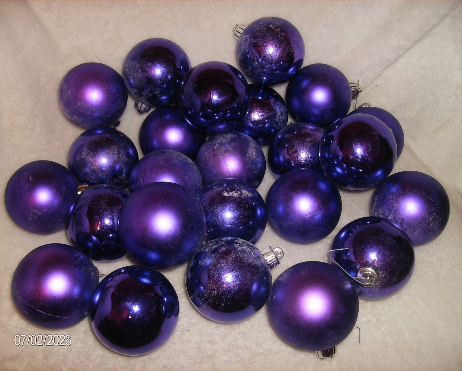 6 PLUSH BUSH PURPLE ROSES SILK SATIN POLY 10″ HIGH EACH ARTIFICIAL BOUQUET #17