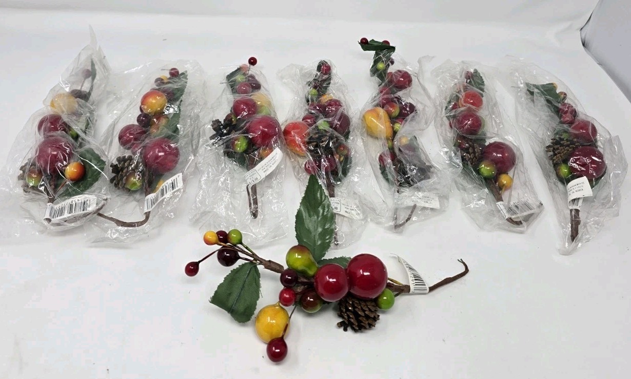 Vtg Woolworth Artificial Red Berry & Pinecone Christmas Floral Decor (Set Of 8)