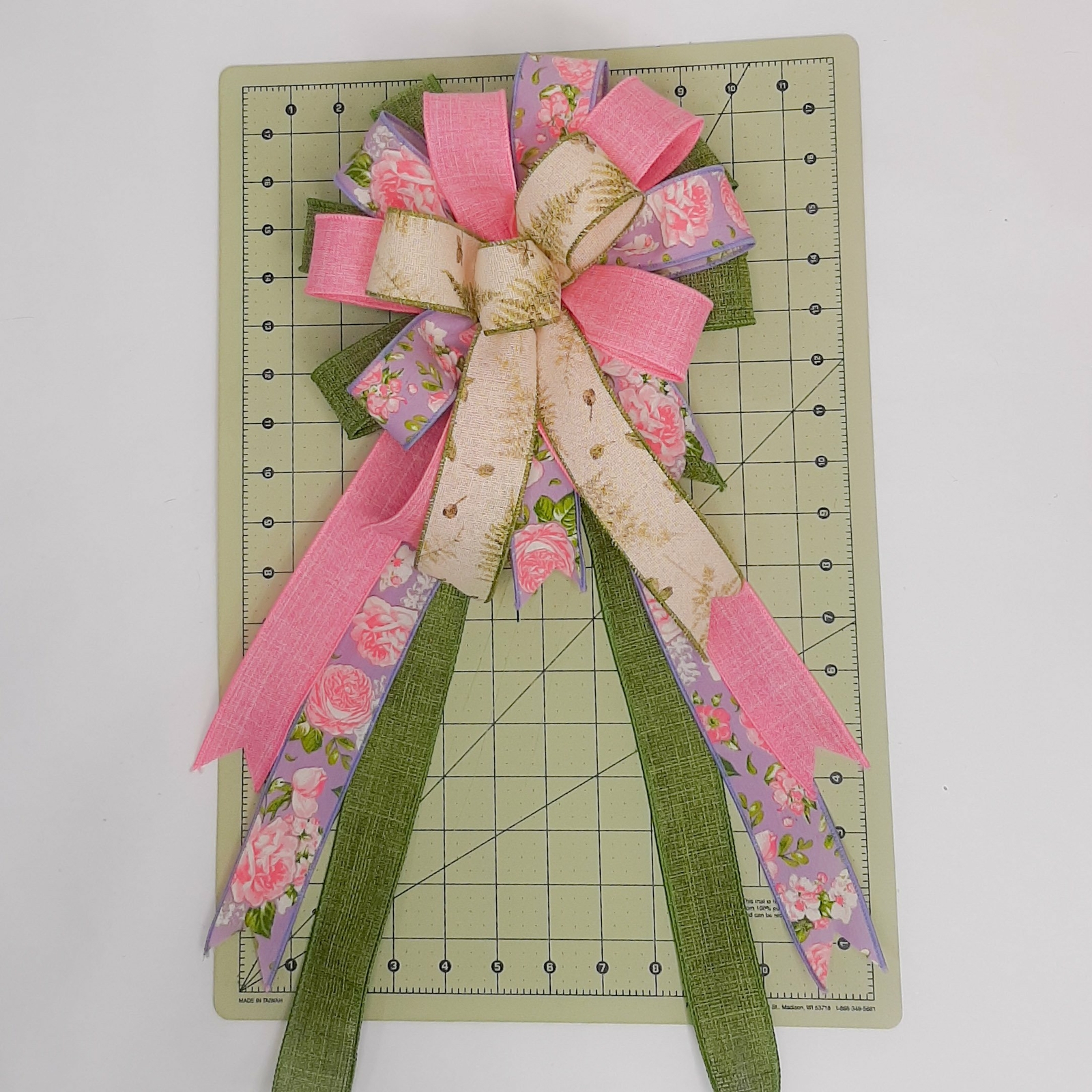Spring Bow, Cream with Fern Print, Floral Print, Sage Green