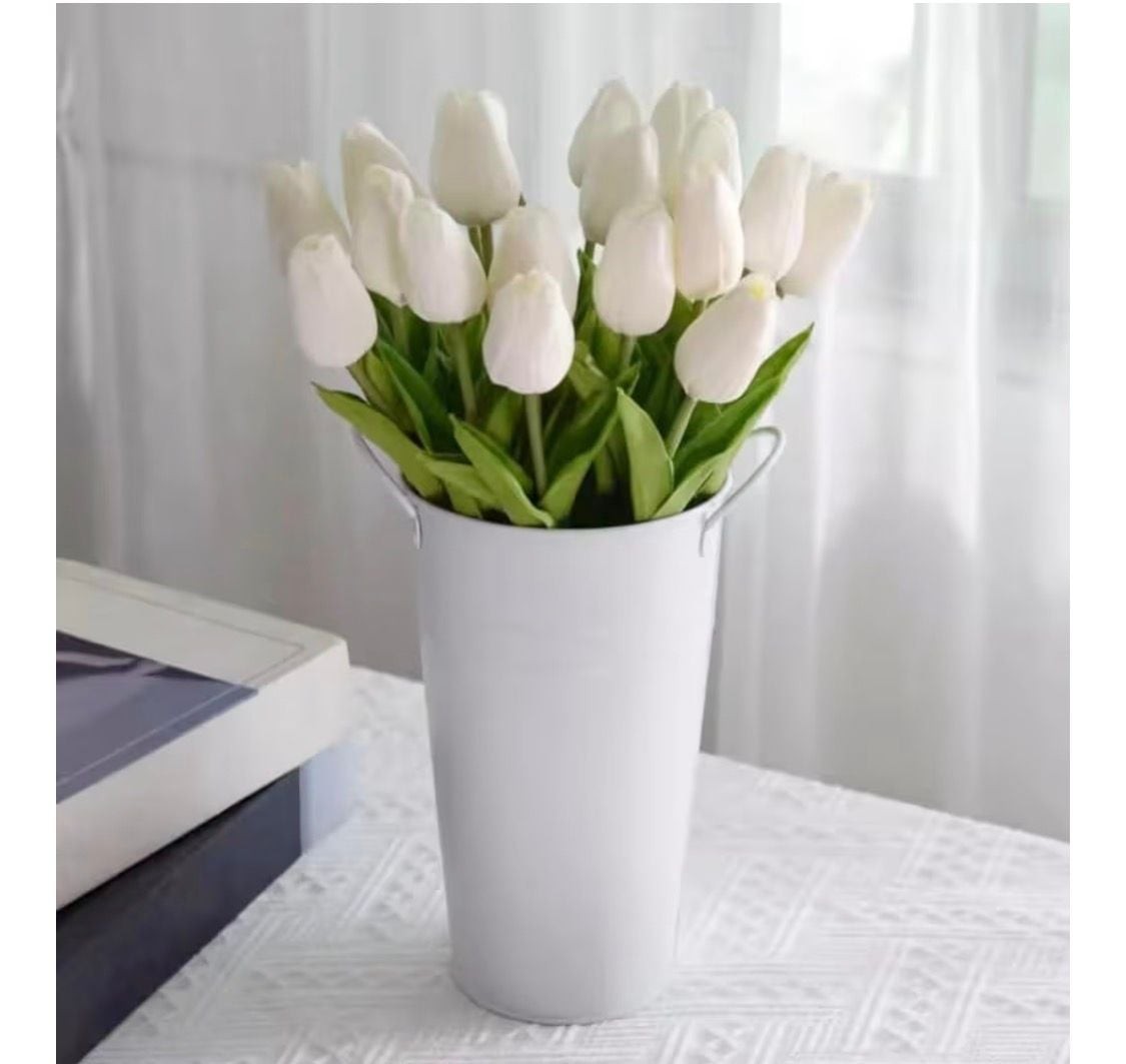 HIMUTAIN 20-Piece Artificial White Tulip Bouquet with Gift Box and Ribbon