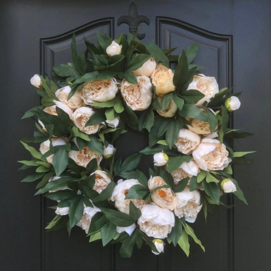 Exquisite Floral Garland Pendant: Elevate Your Festive Atmosphere with Beautiful