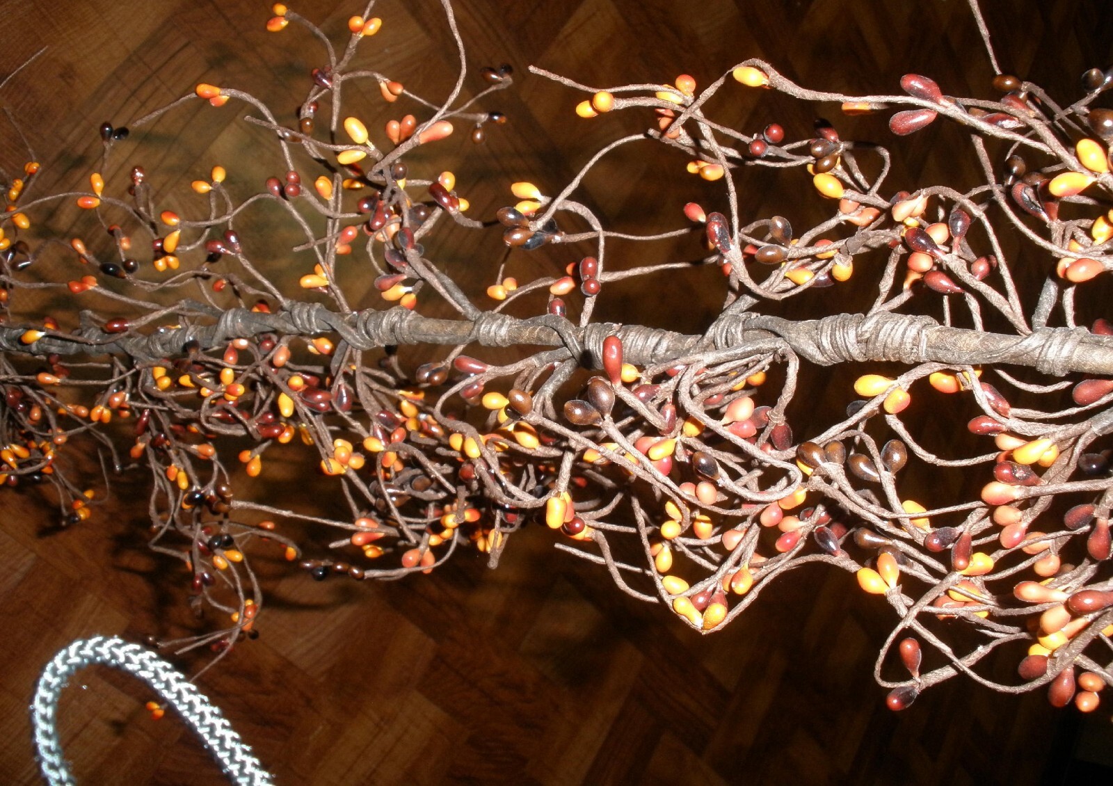 Pip Berry Garland in Pumpkin Spice – 4.5′ / 4.5 FT / 54″ – Orange Brown