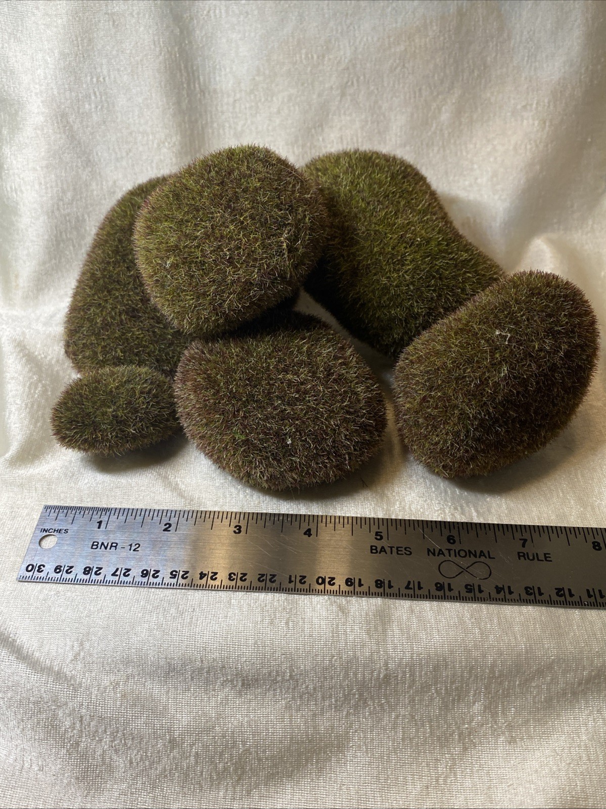 Faux MOSS Covered Rocks SET 6 Fairy Gardens Floral Displays Assrtd Sizes