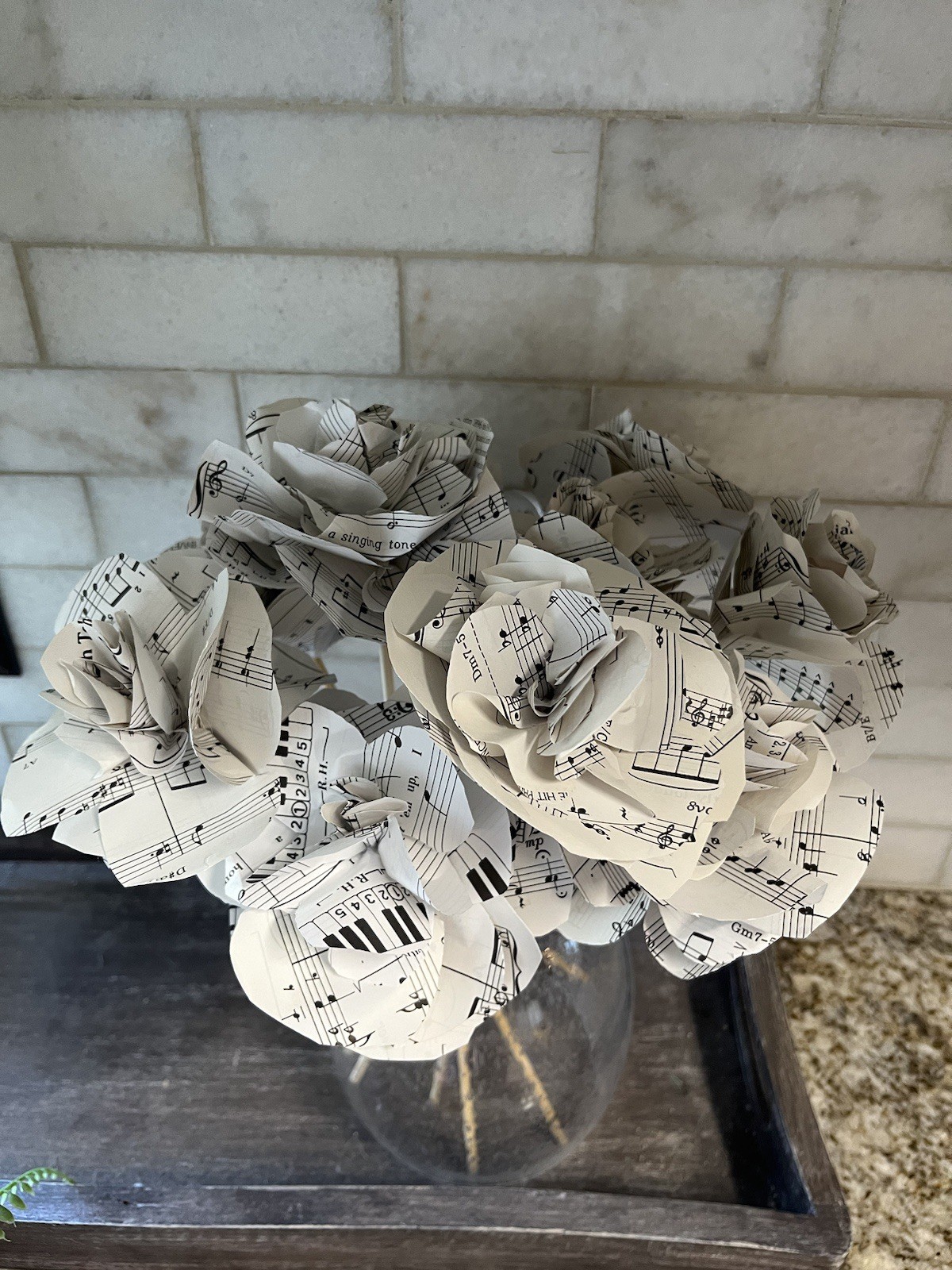 Flowers Handmade Piano (10) Flowers 4”-5”w, 12”-13” Long Vase Not Included
