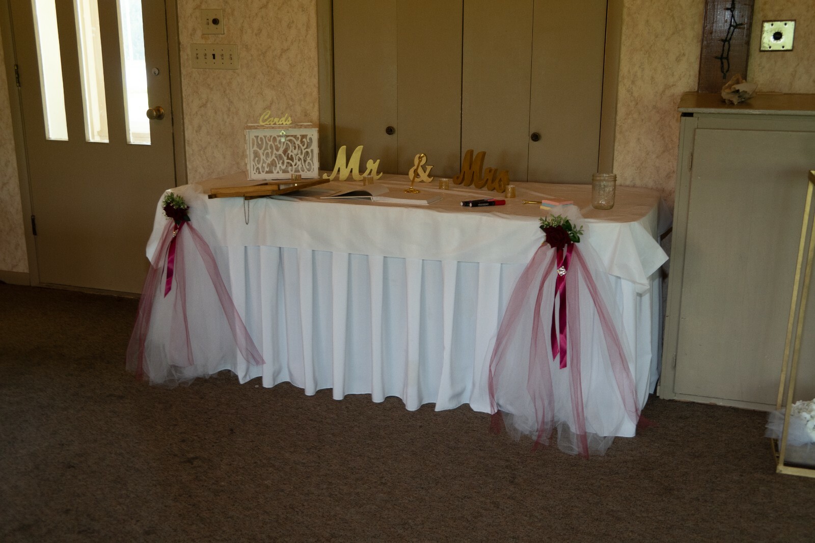 Wedding Pew Decorations White Tulle Red Roses Bling Crystals Elegant ChurchDecor