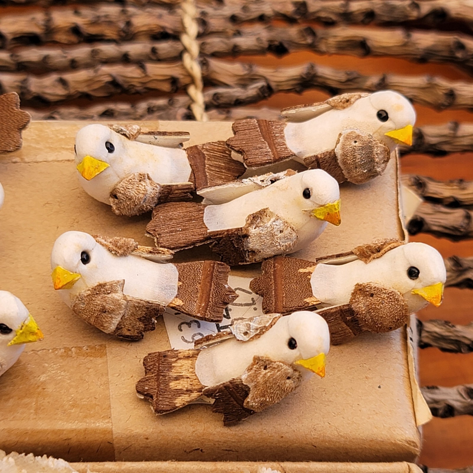 VNTG NOS Set of 12 Natural Bark Tail & Wing Artificial 1-7/8″ Mushroom Dove Bird