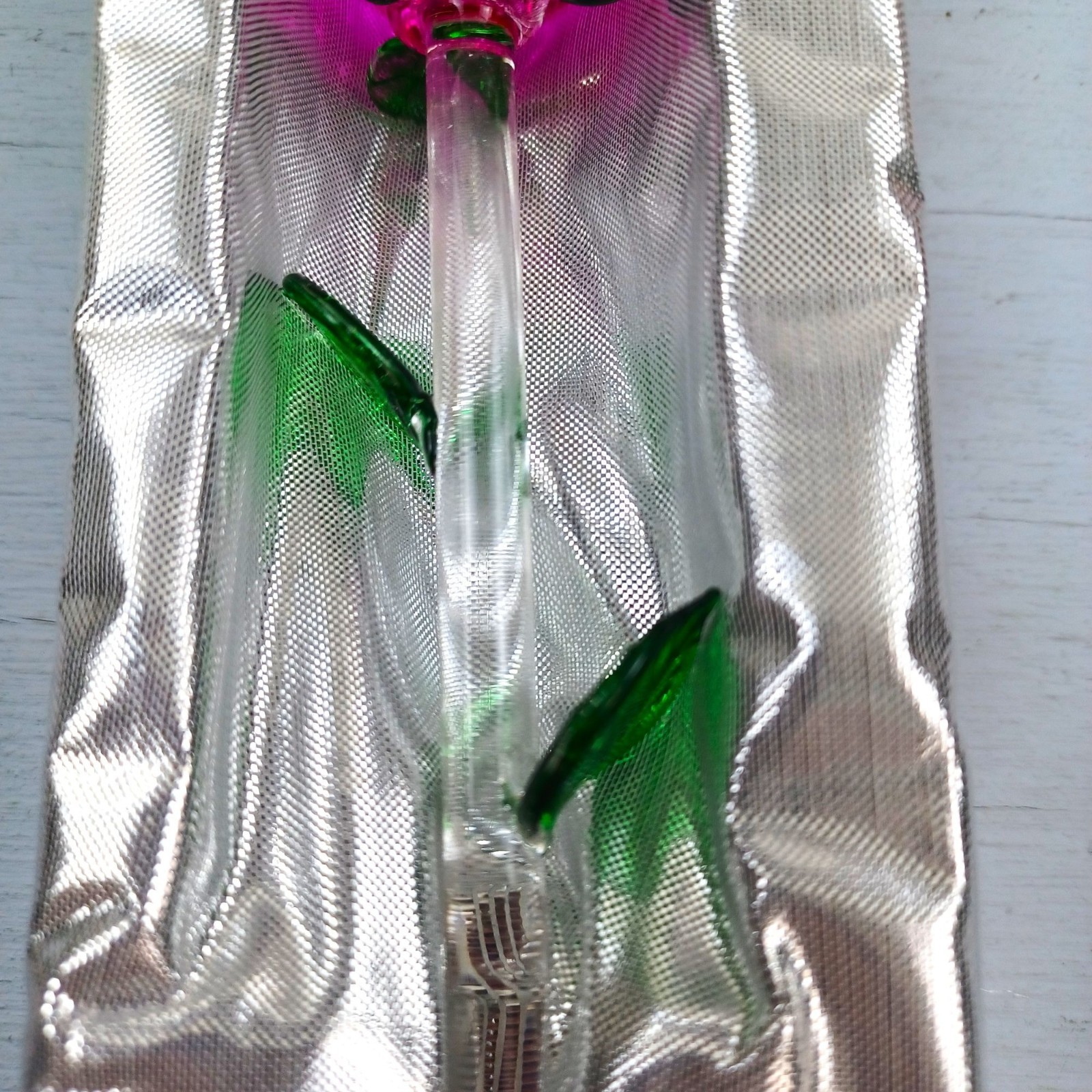 Decorative Glass Rose In Original Box Pink Stem And Green Leaves 8 Inches Long