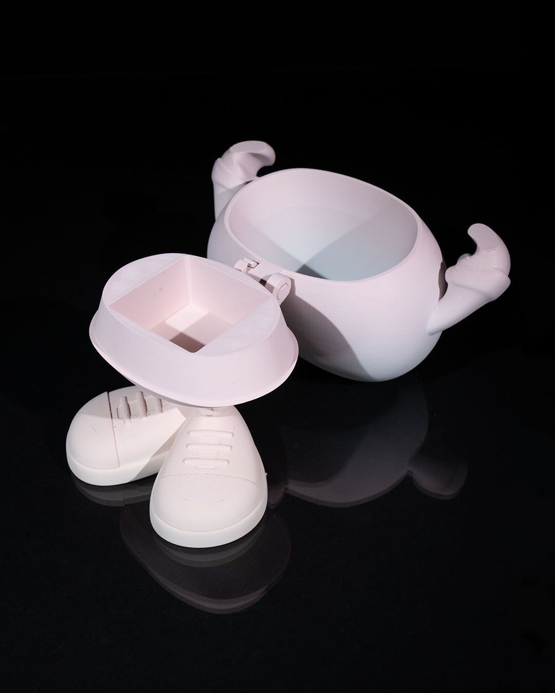 “3D-Printed Heart Gift Box: Perfect for Special Occasions”