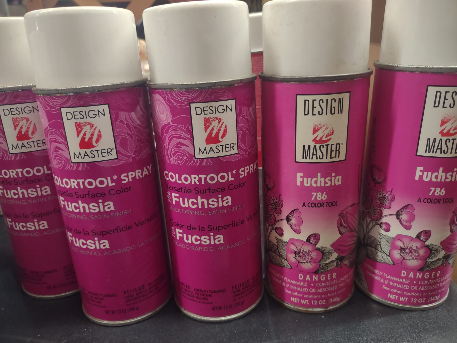 Design Master Colortool, Fuchsia Spray Paint for Floral Design & Craft Projects
