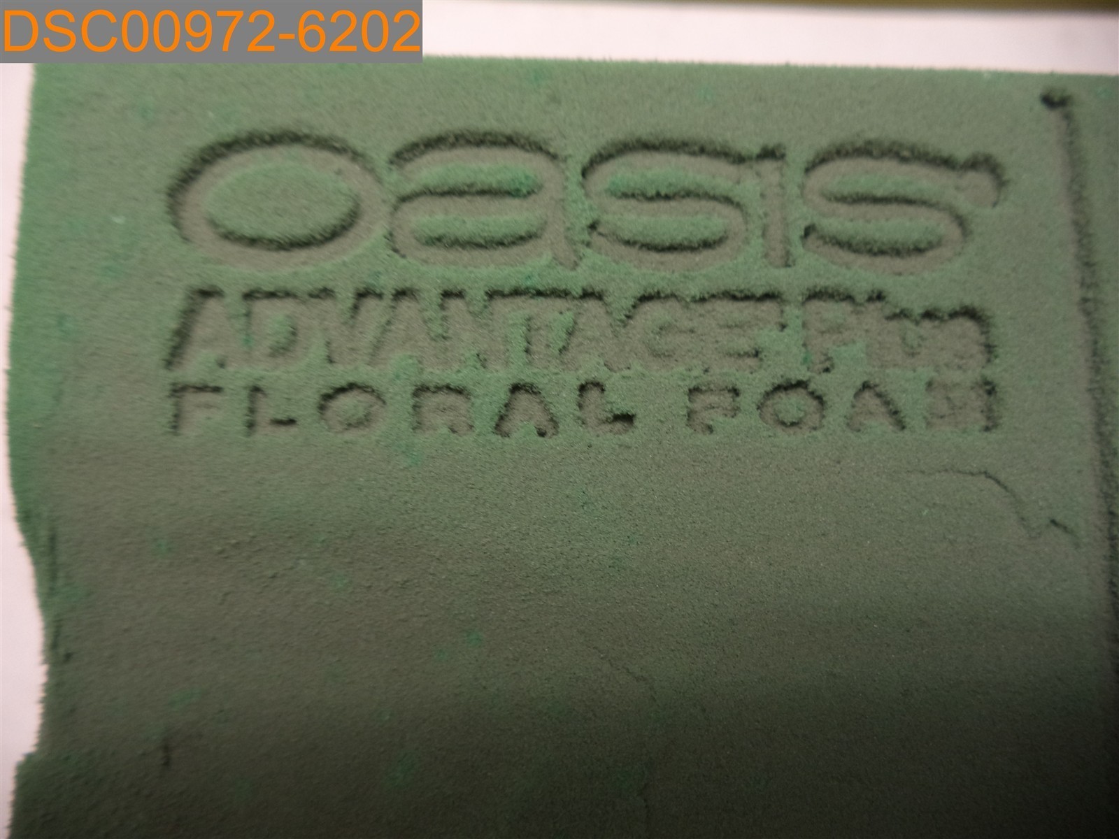 Qty=48: Oasis Advantage Floral Foam 3″ x 4″ x 9″ 10-00180, 045744001807