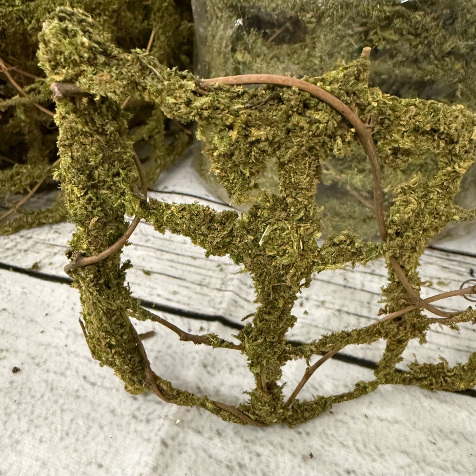 Natural Moss Garland Roll For Rustic & Vintage Decor Crafts Or Floral Arrangemen